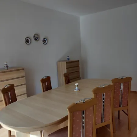 Rezident Consult S.r.o. Apartment